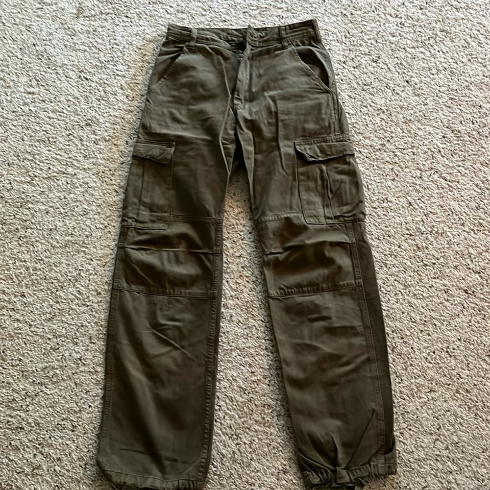 Bandy Melville cargo pants